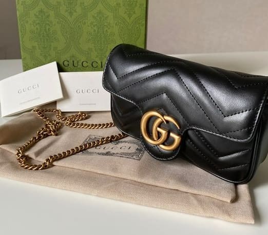 Compraventa de bolsos de lujo marca Gucci antiguo o actual